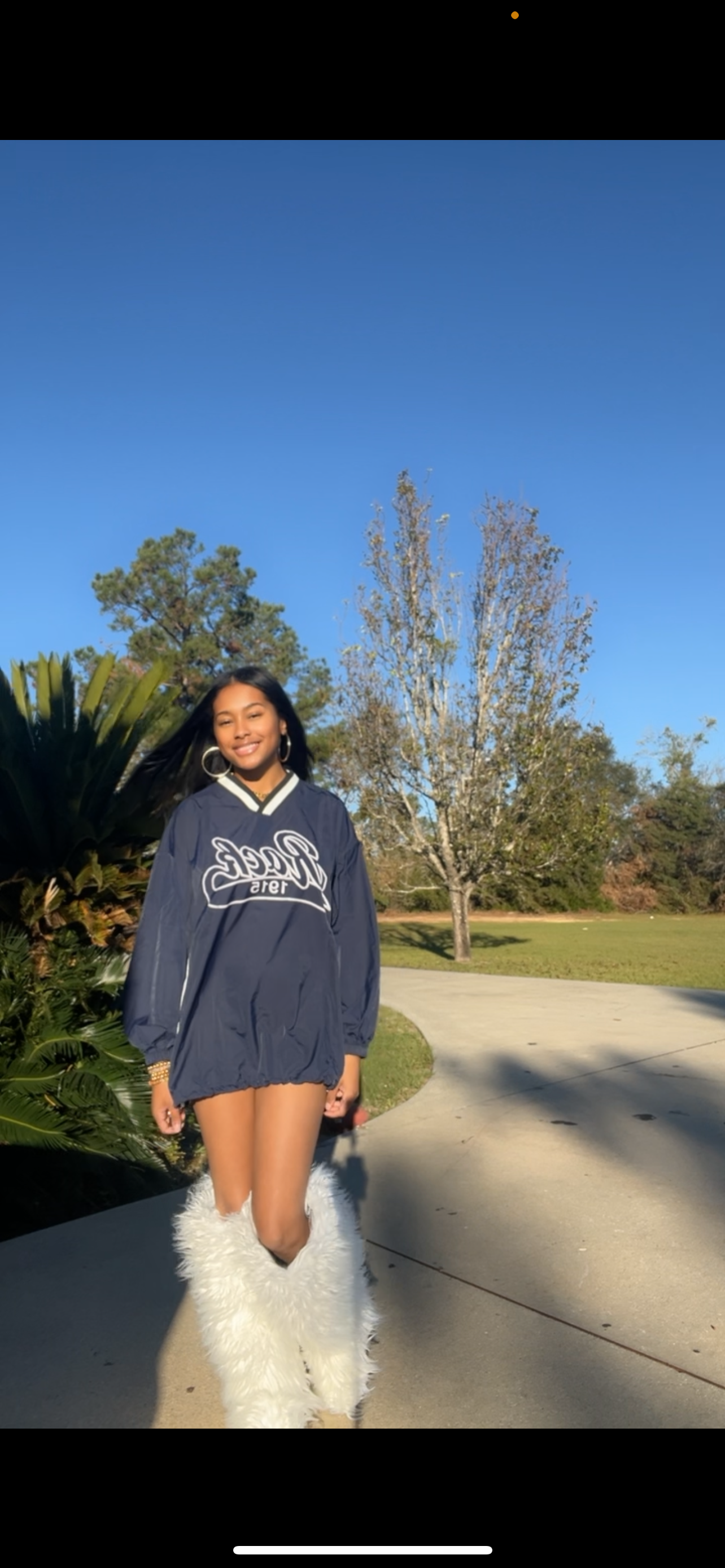 rock sweater dress 💙🤍