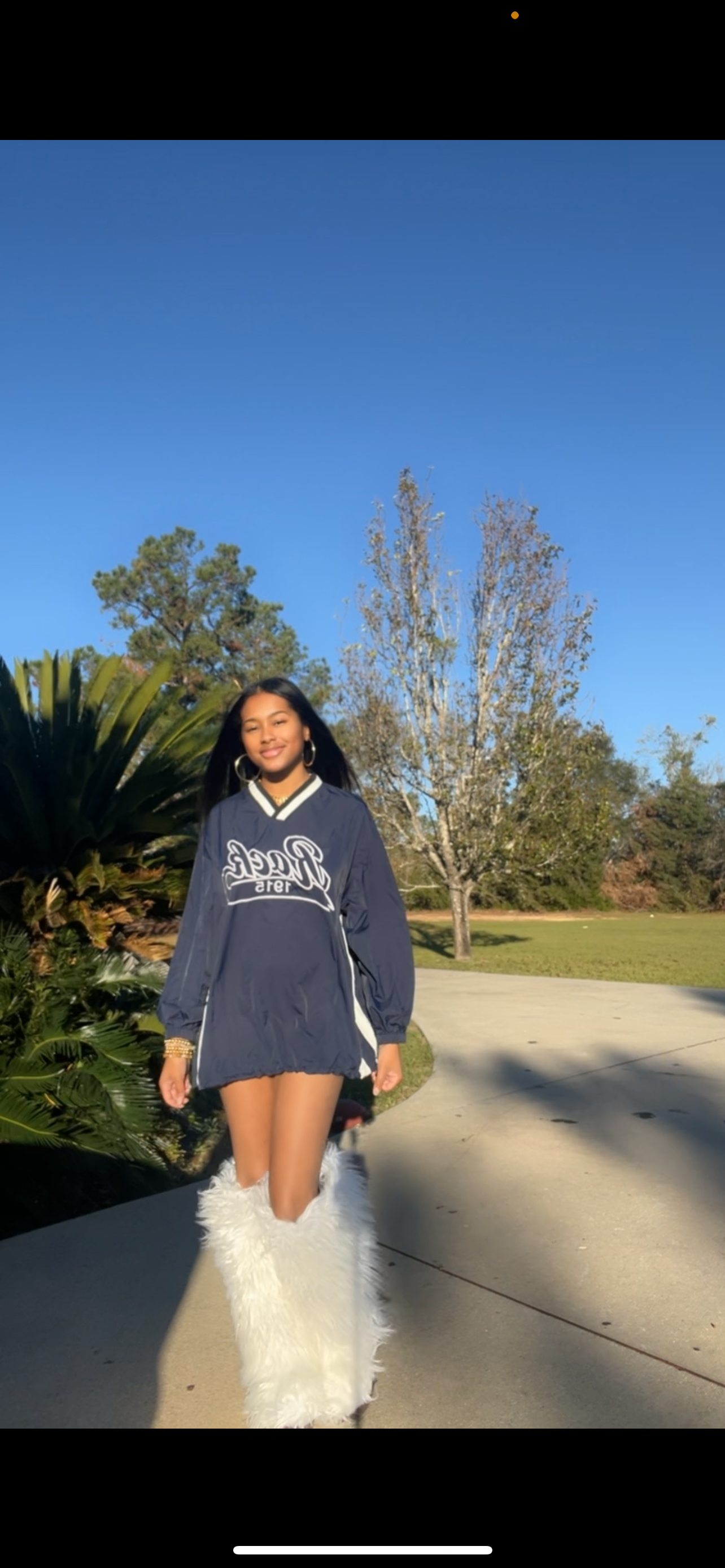 rock sweater dress 💙🤍